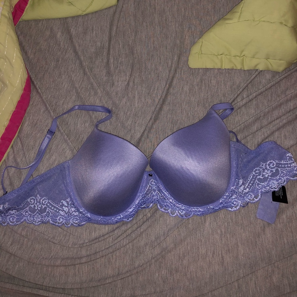 Vera Wang Bra